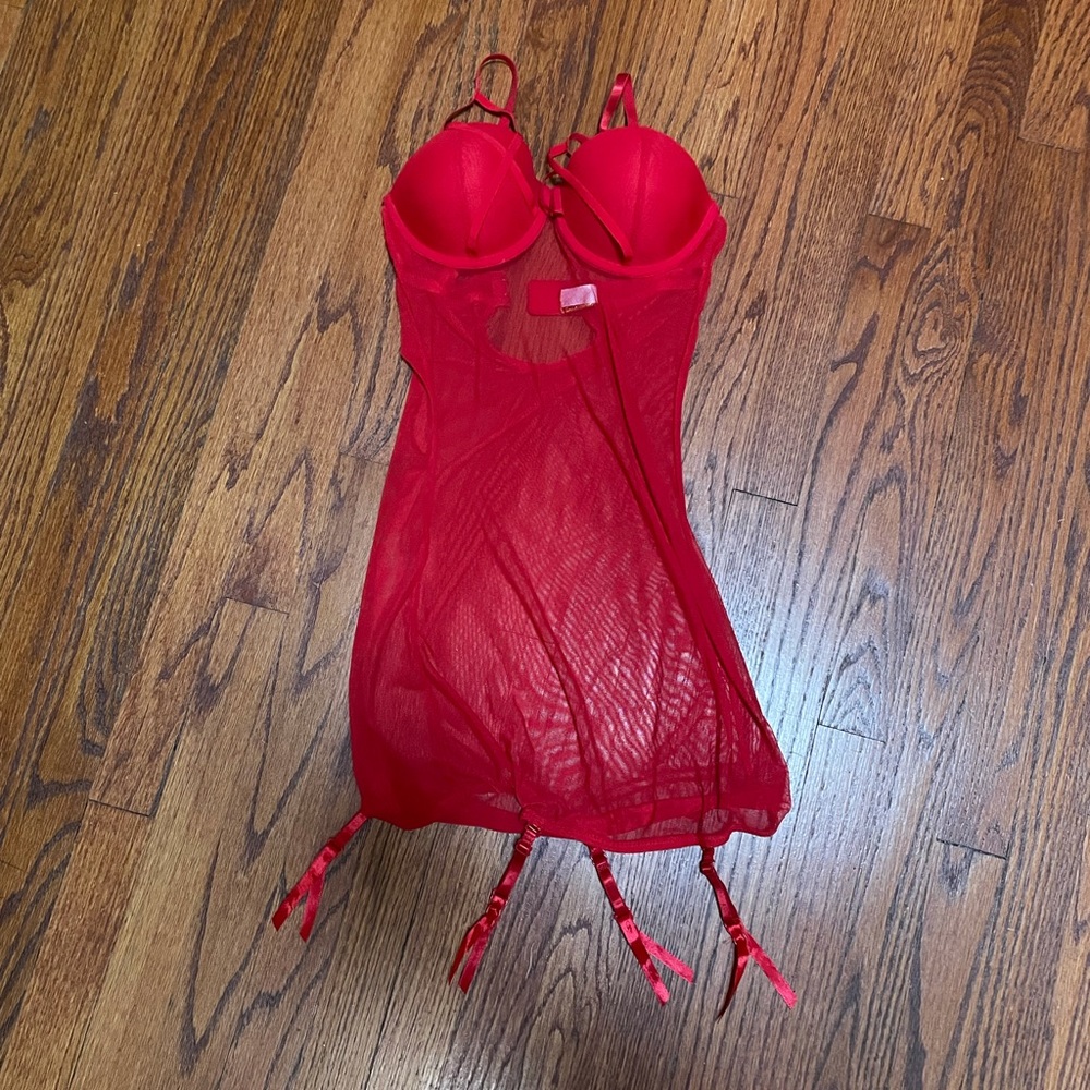 Red lingere size small